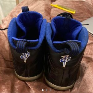 Nike Little Posite One Big Kids’ Shoes in Black, Blue Size 4.5 Y